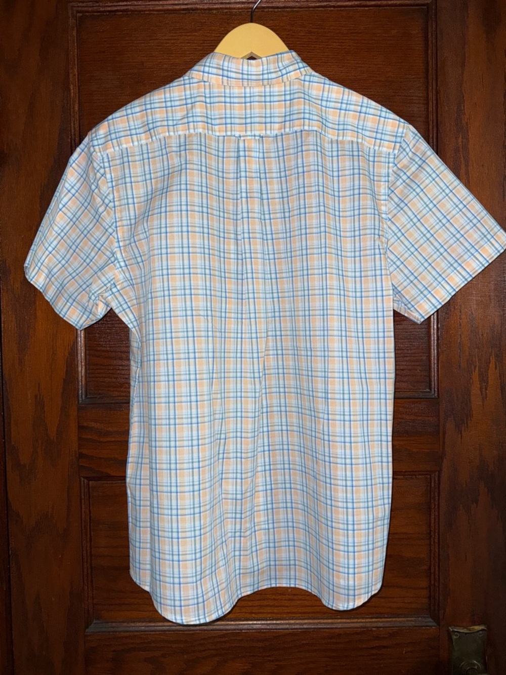 Medium IZod Short Sleeve Button Up - Picture 3 of 8